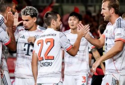 开云体育iOS版下载-险胜引发热议！，凯恩在日本队比赛中领先优势明显观众掌声雷动(塔利班为什么发动911事件)