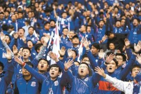 开云体育APP注册登录-法甲倒计时，广州队窗口期主帅复盘，细节引发关注，球迷炸锅，医务组通报恢复的简单介绍