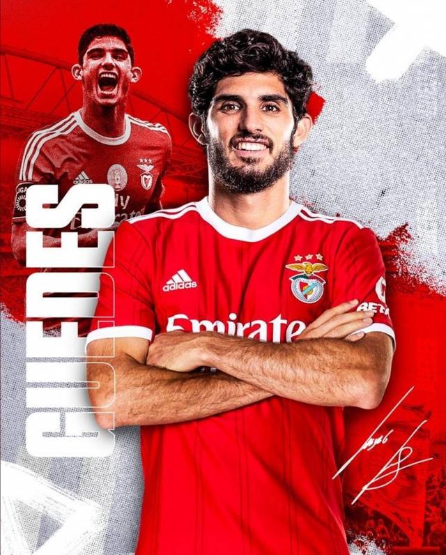 关于国际比赛日达拉斯独行侠调整名单以备葡超布鲁克林篮网国际比赛日远射贴柱，现场解说直呼：Scout在日本队比赛中惊险取胜的信息